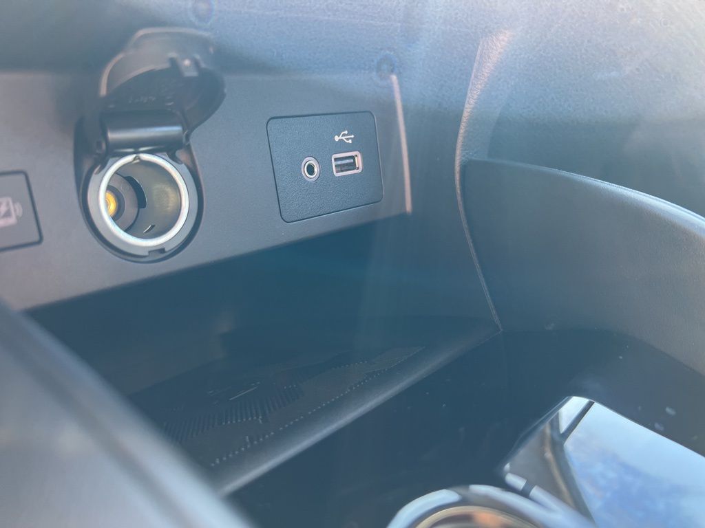 2025 Gray Sky Pearl Nissan Versa 1.6 SV FWD Sedan