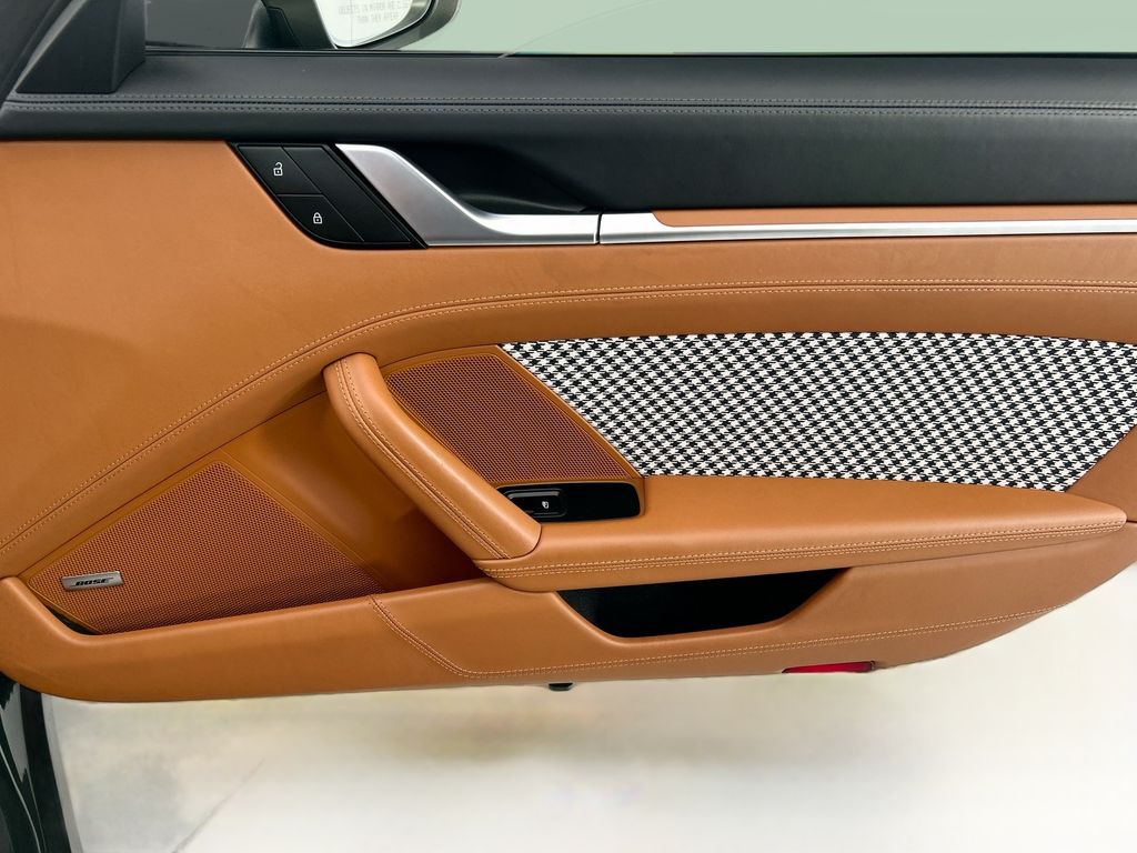 Thumbnail: 2023 Porsche 911 - 31