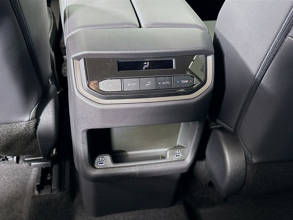 2025 Lexus TX 350 18