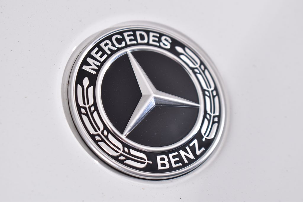 Thumbnail: 2025 Mercedes-Benz GLA - 10