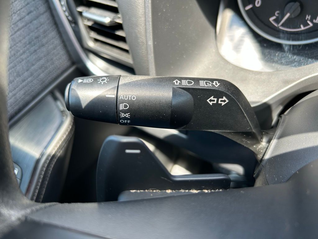 Thumbnail: 2022 Nissan Rogue - 21