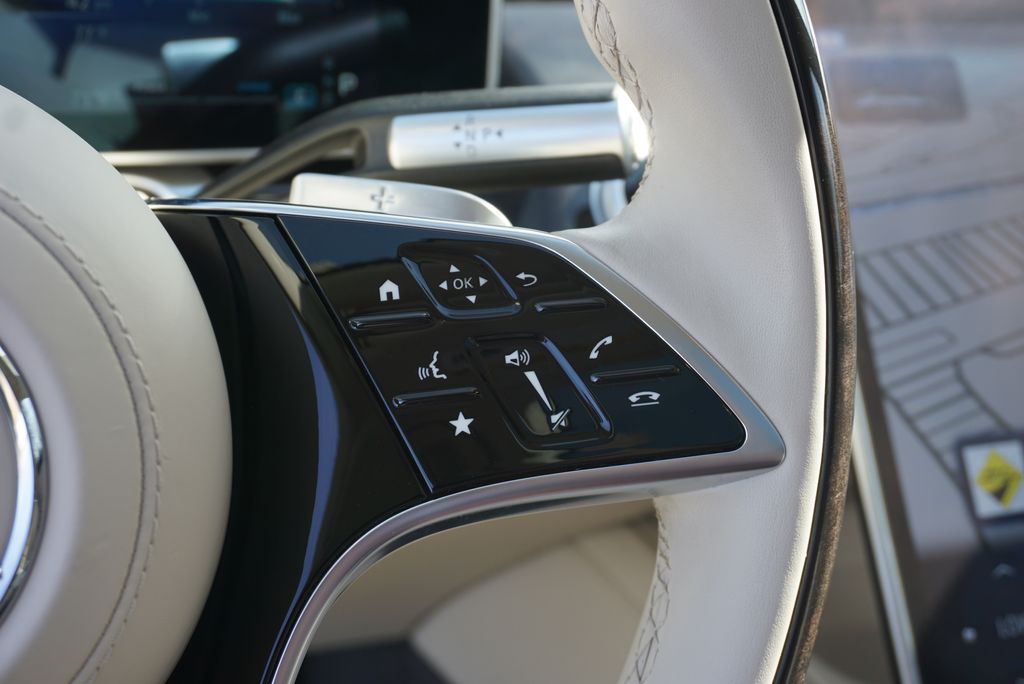 Thumbnail: 2023 Mercedes-Benz S-Class - 17