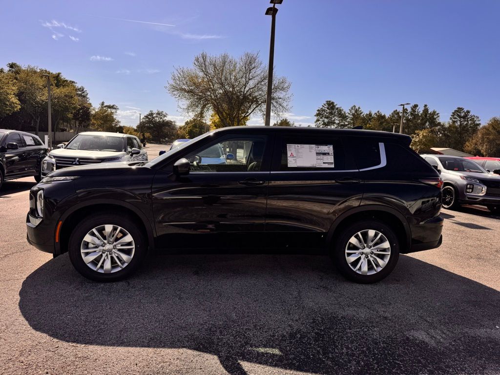 New 2026 Mitsubishi Outlander SUV