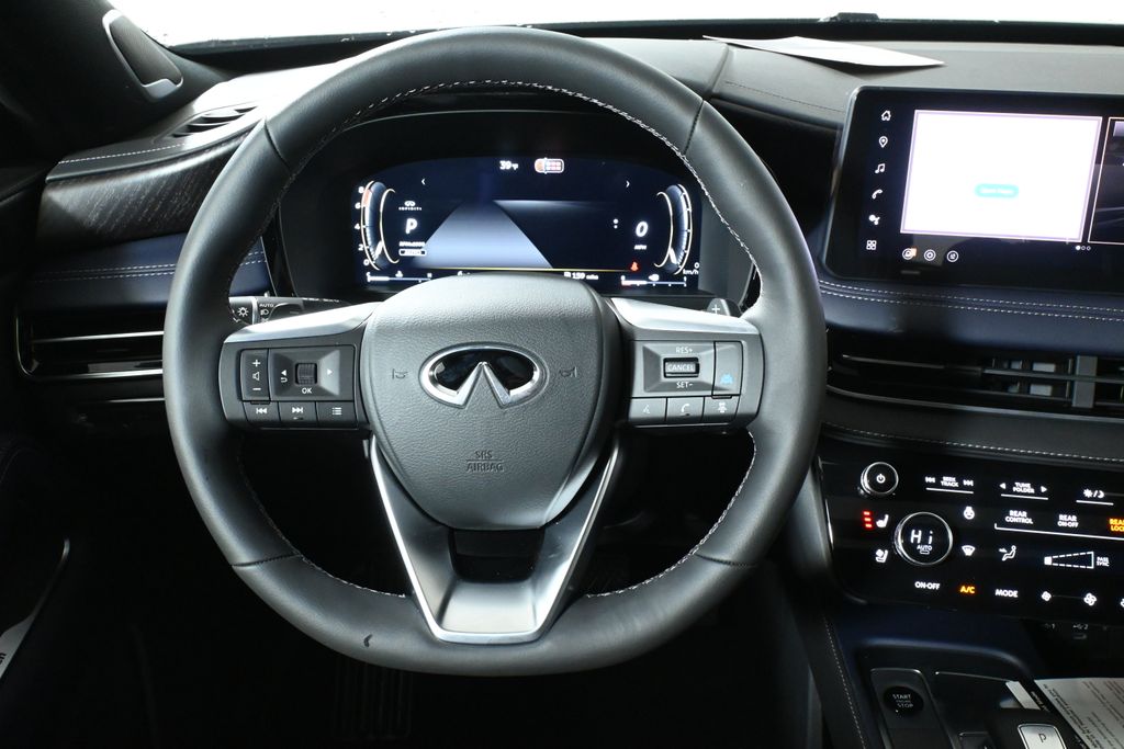 Thumbnail: 2026 INFINITI QX60 - 18