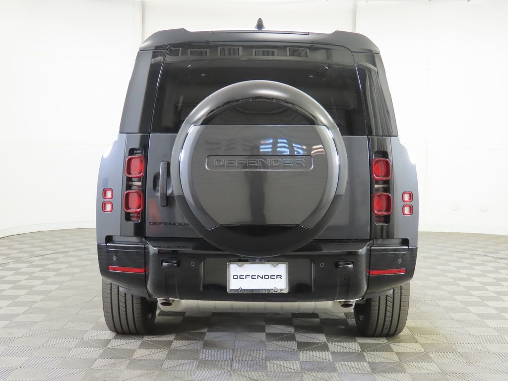 Thumbnail: 2025 Land Rover Defender - 6