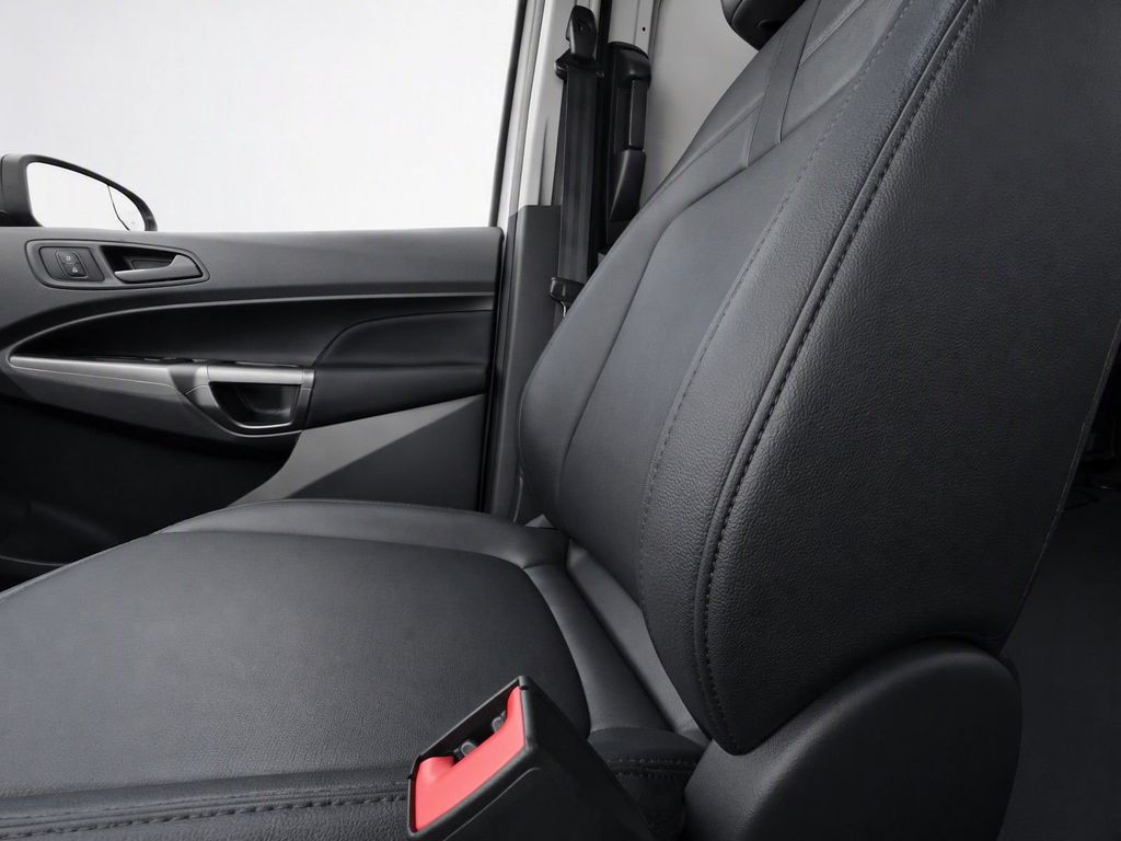 Used 2021 Frozen White Ford XL image 14