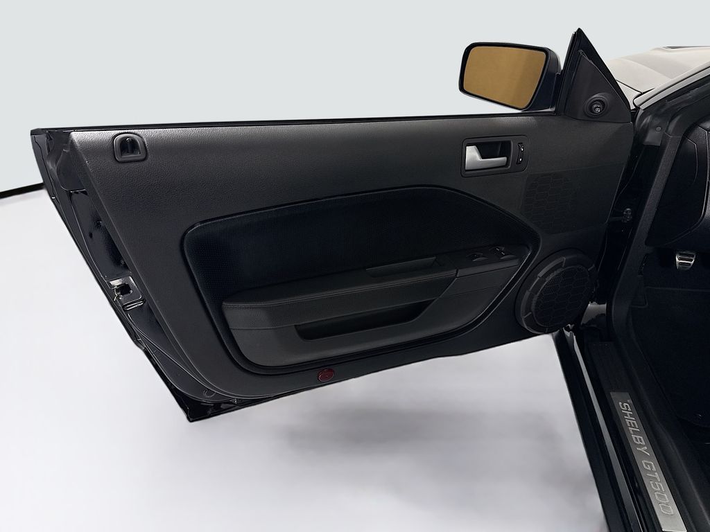 Thumbnail: 2009 Ford Mustang - 32