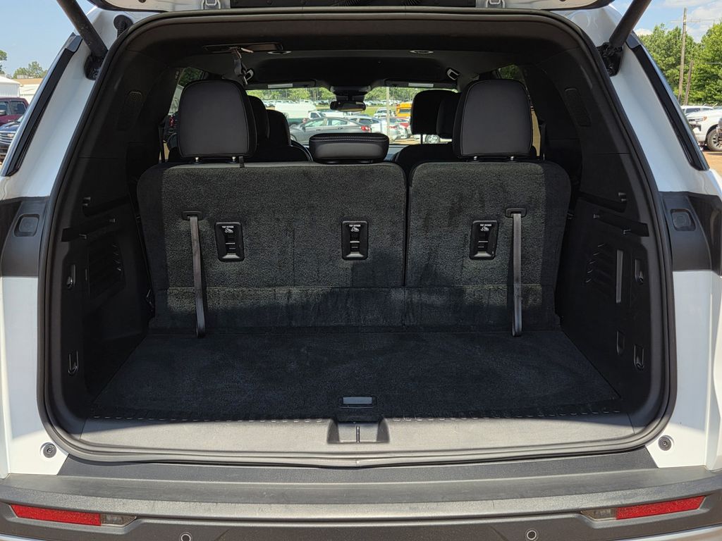 Used 2026 Chevrolet Traverse SUV