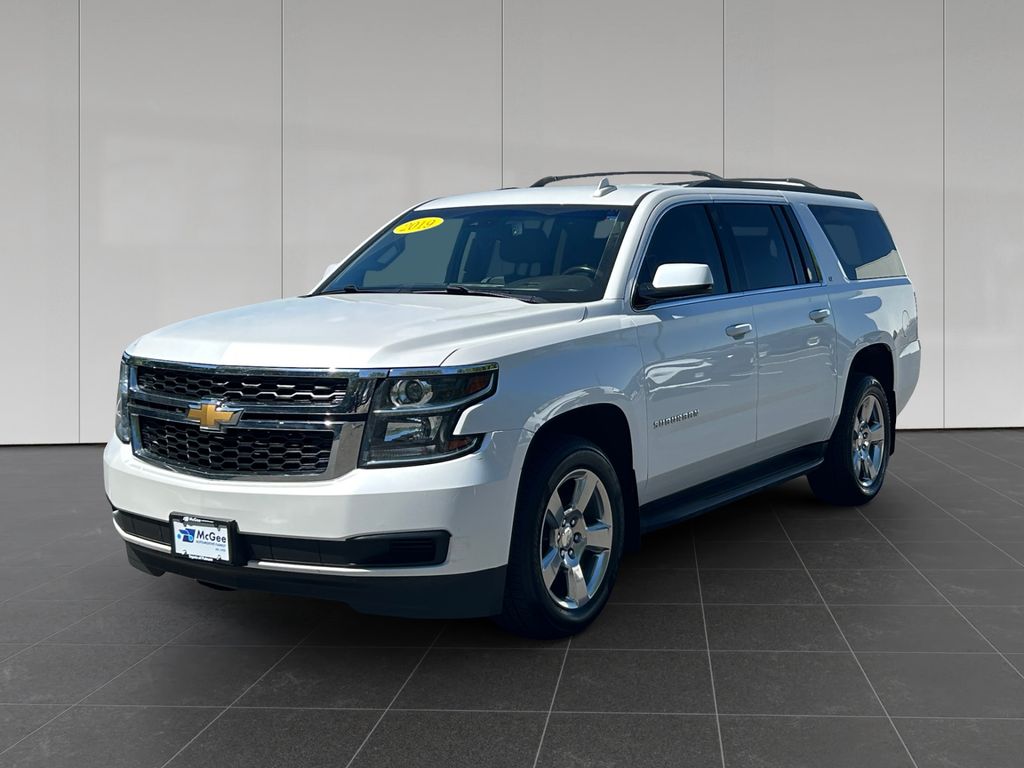 White (Iridescent Pearl Tricoat) 2019 Chevrolet Suburban 1500 LT 4WD SUV / Crossover Four-Wheel Drive 6-Speed Automatic Overdrive