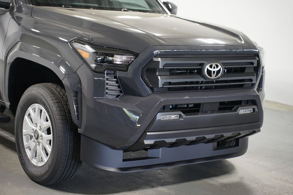 2025 Toyota Tacoma SR5 4