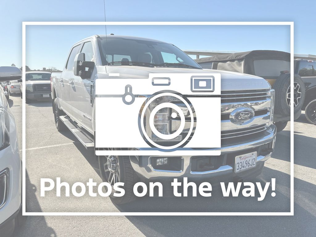 White Platinum Metallic Tri-Coat 2017 Ford F-350 Super Duty Pickup Truck Four-Wheel Drive 6-Speed Automatic