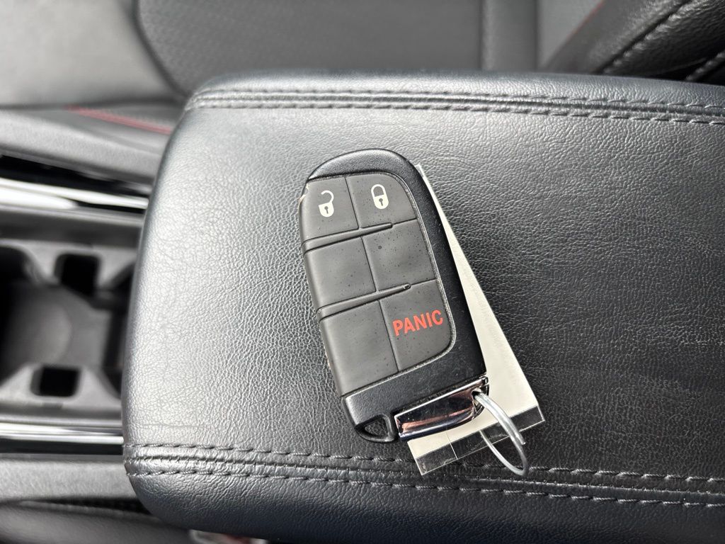 Used 2025 Jeep Compass SUV