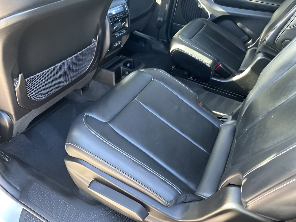 Used Car 2022 Jeep Grand Cherokee L  Limited For Sale Under $35,000 In Austin, Texas