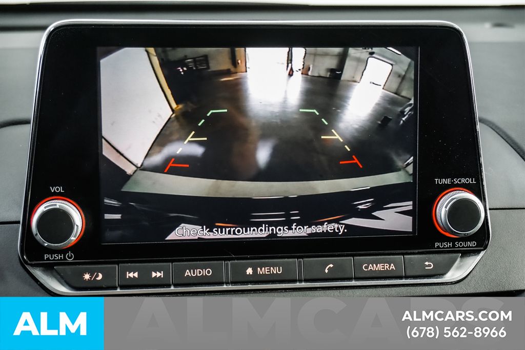 Used 2025 Black Nissan 2.5 SV image 33