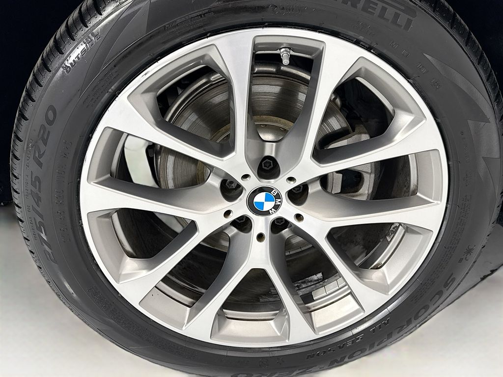 Thumbnail: 2020 BMW X5 - 32