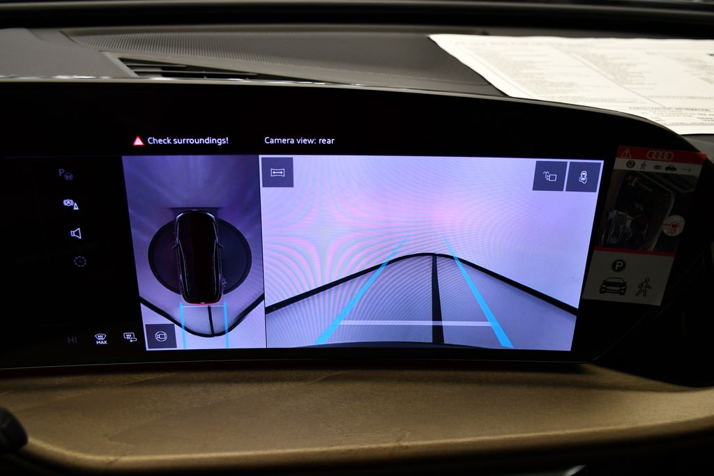 Thumbnail: 2025 Audi Q5 - 25