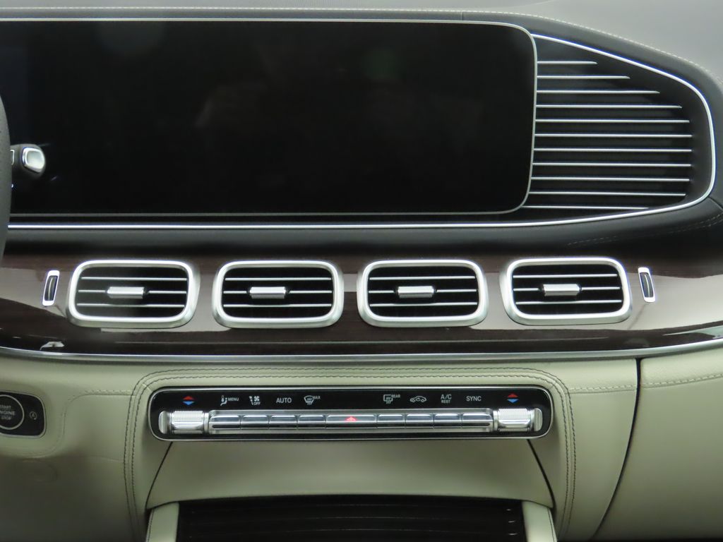 2025 Mercedes-Benz GLE 53 AMG 14