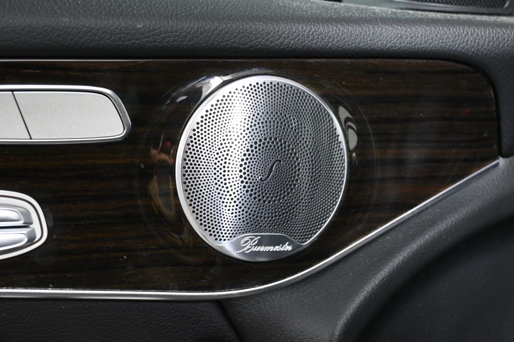 Thumbnail: 2019 Mercedes-Benz GLC - 31