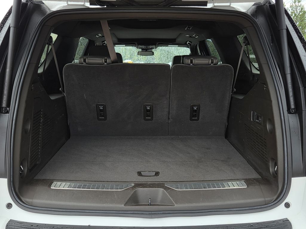 Used 2024 Chevrolet Suburban SUV