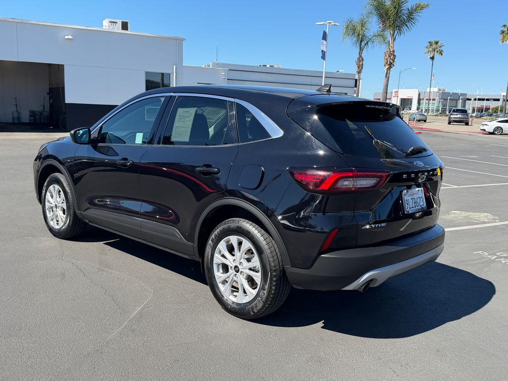 Thumbnail: 2024 Ford Escape - 8
