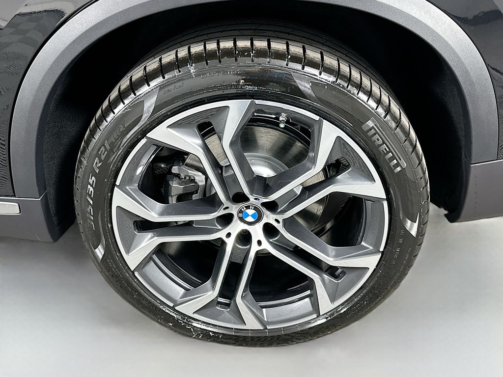 Thumbnail: 2026 BMW X5 - 23