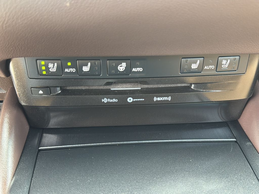 Used 2019 Lexus ES Sedan