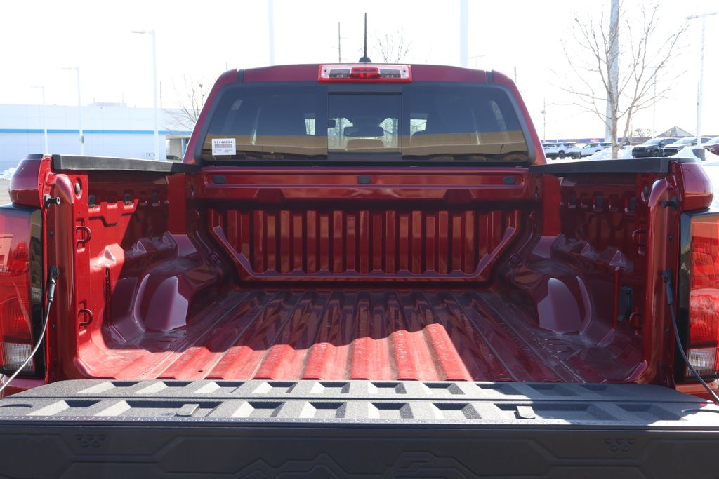 Thumbnail: 2026 Chevrolet Colorado - 13