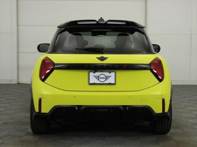 Thumbnail: 2026 MINI Cooper - 6