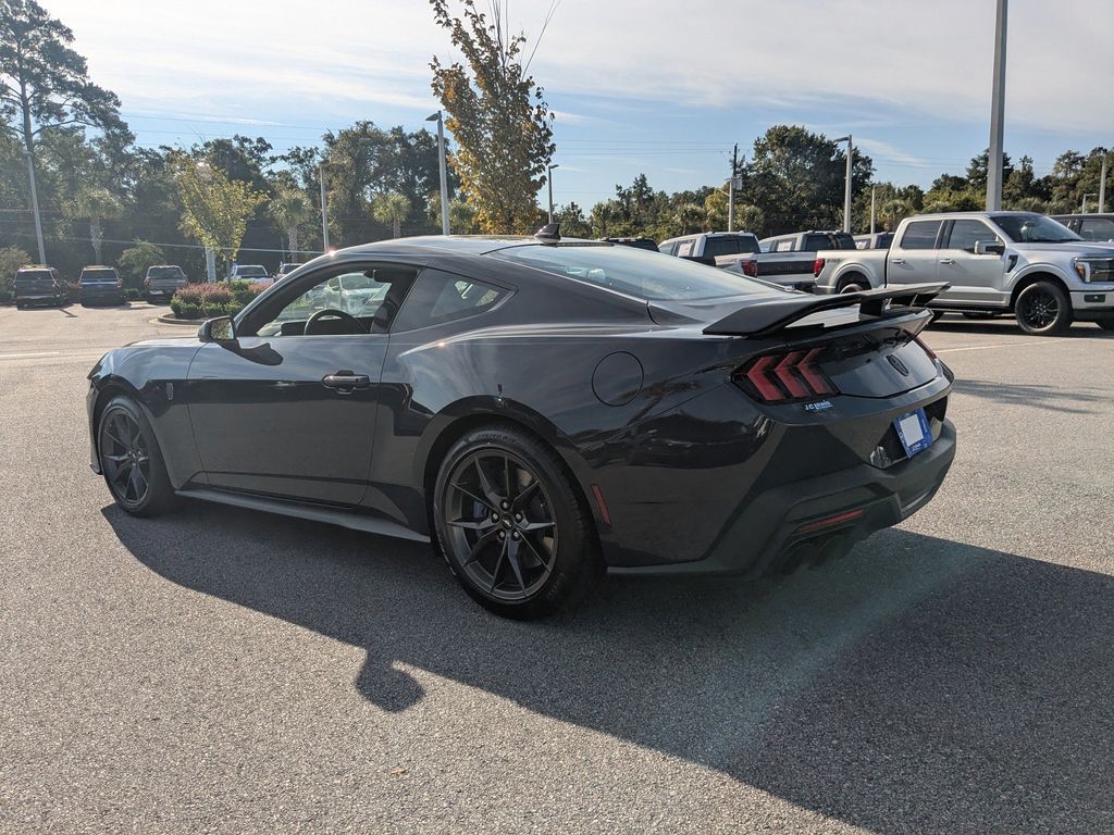 2025 Ford Mustang Dark Horse Fastback