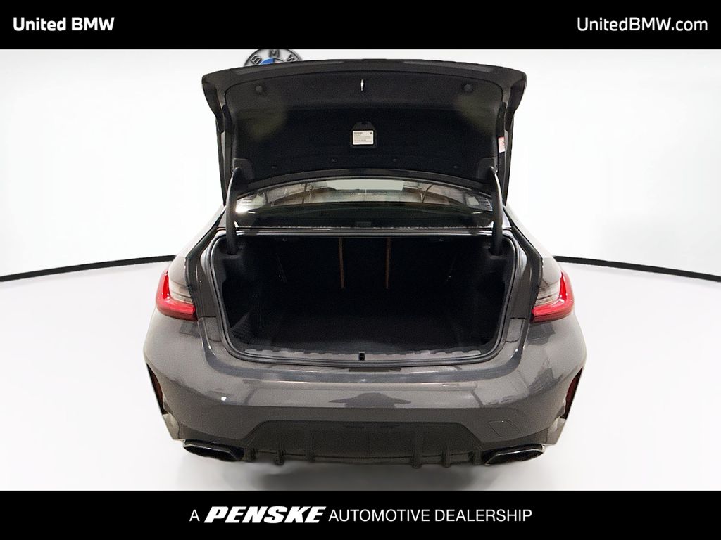 Thumbnail: 2023 BMW 3 Series - 14