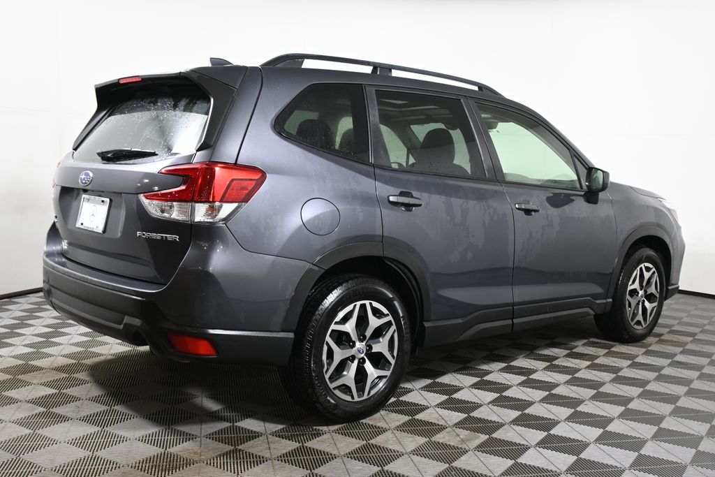 Thumbnail: 2020 Subaru Forester - 10