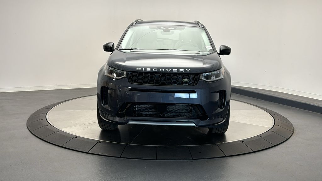 2024 Land Rover Discovery Sport S 8