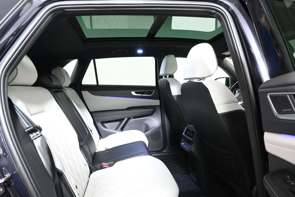 2024 Volkswagen Atlas SEL 25