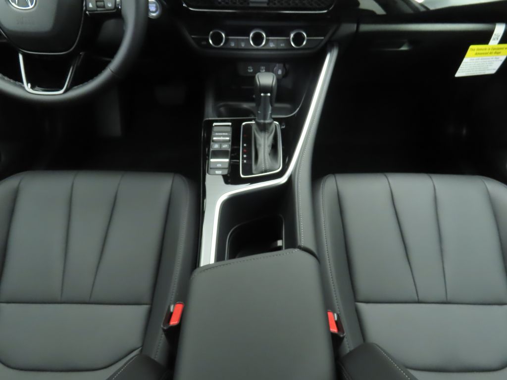 Thumbnail: 2025 Acura ADX - 16