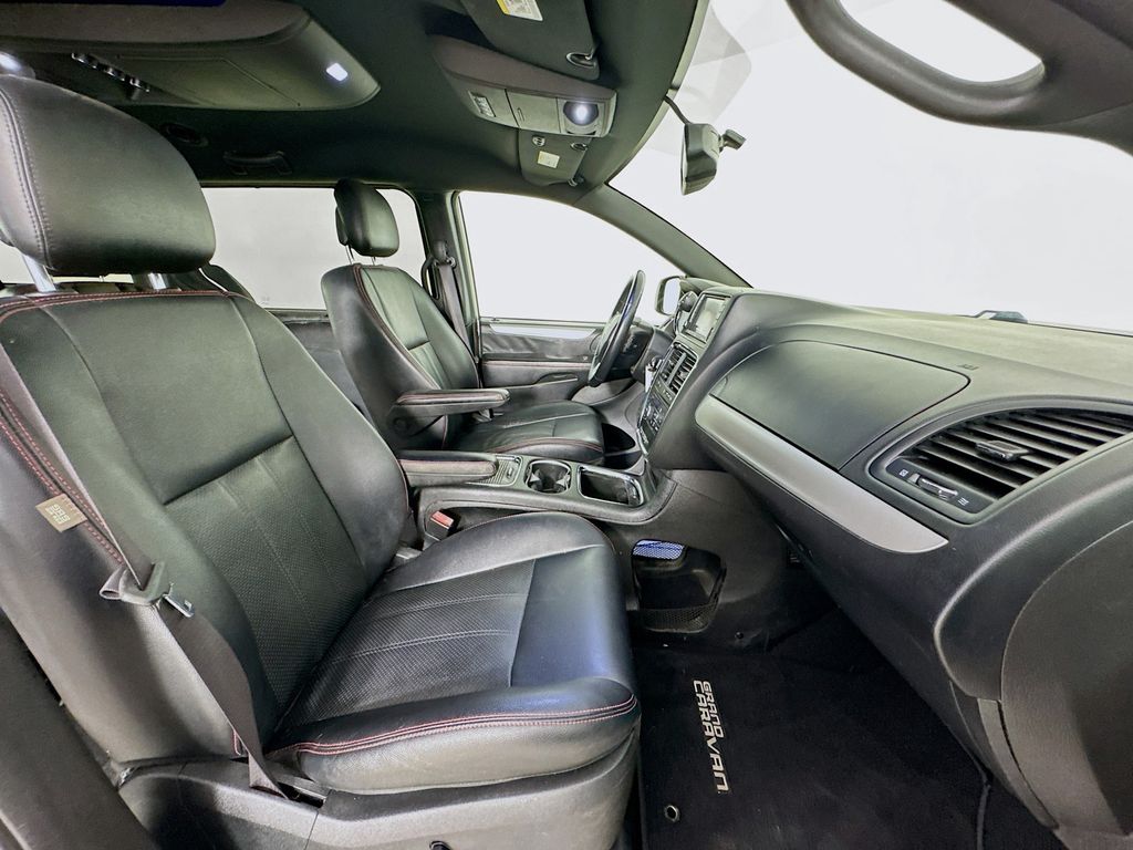 Used Car 2017 Dodge Grand Caravan  Gt For Sale Under $10,000 In Austin, Texas