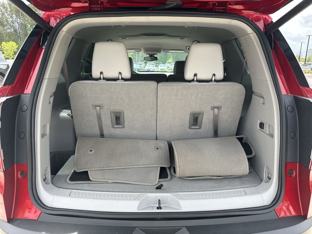 2023 Volcanic Red Tintcoat GMC Acadia SLT FWD SUV