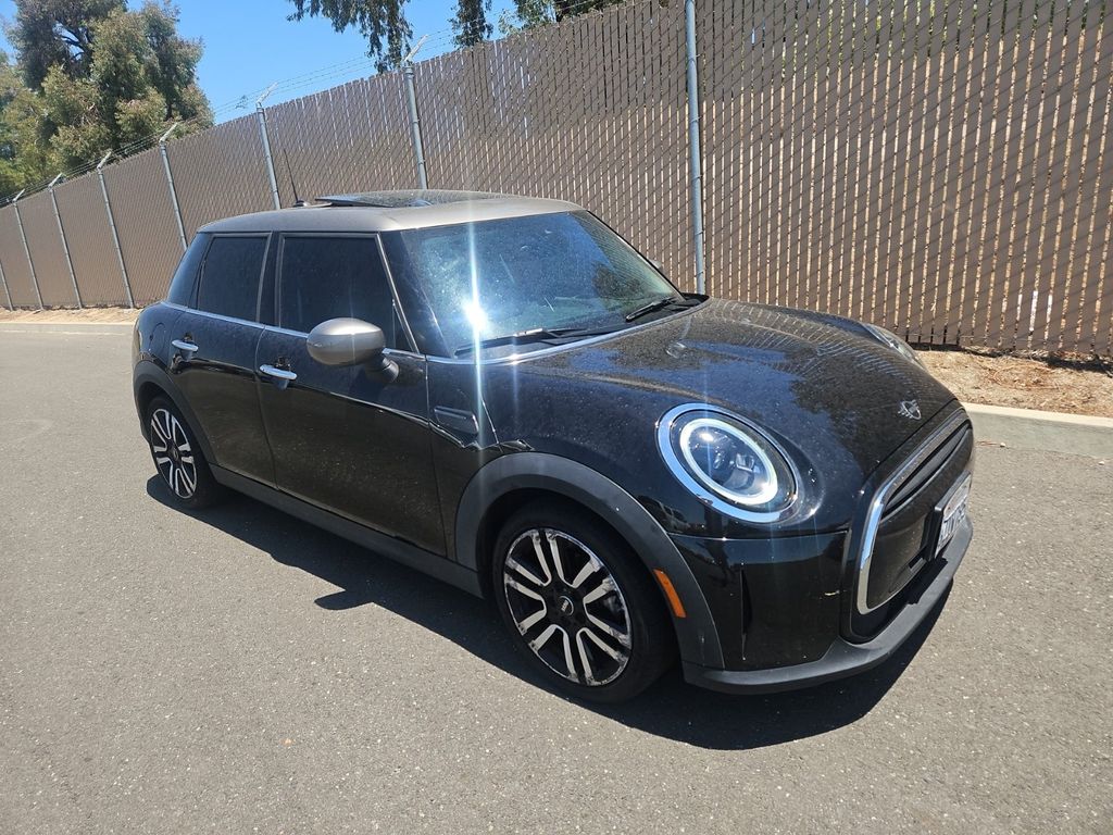 Midnight Black Metallic 2022 MINI Cooper Hatchback Front-Wheel Drive Automatic