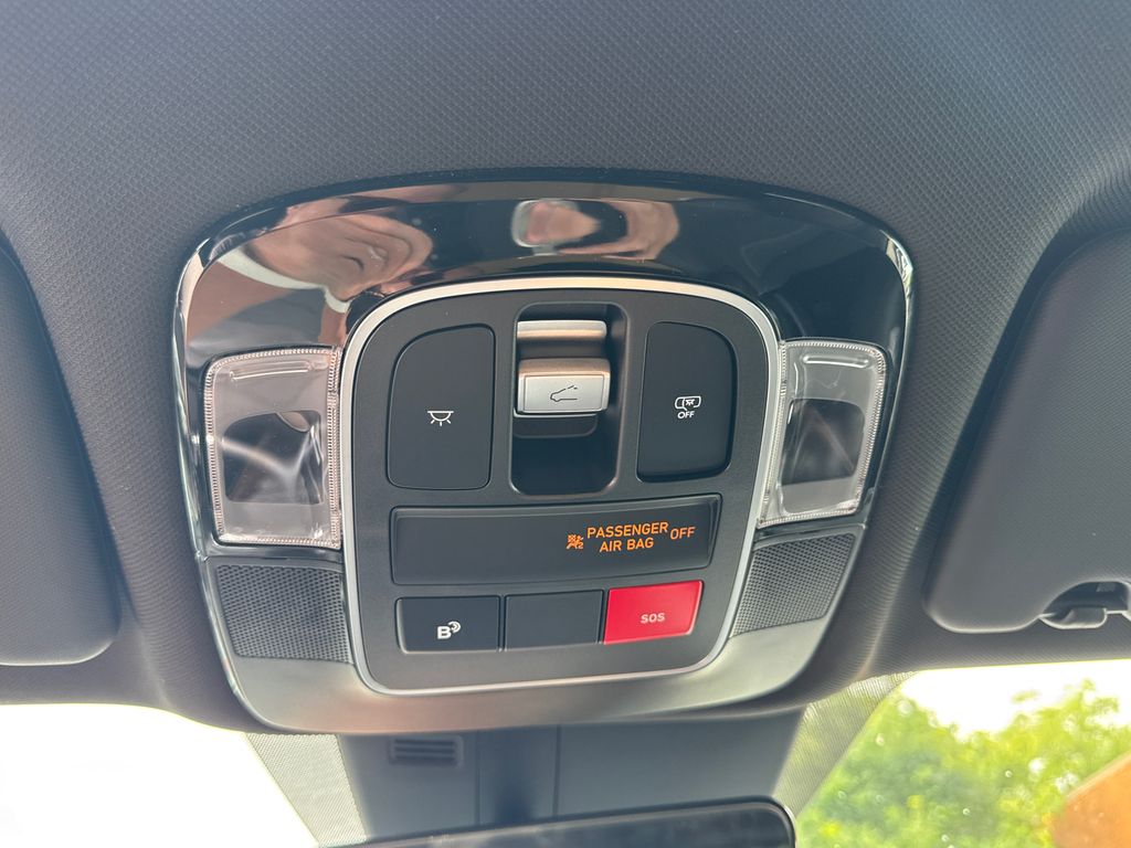 2025 Hyundai Santa Cruz SEL Activity photo 20