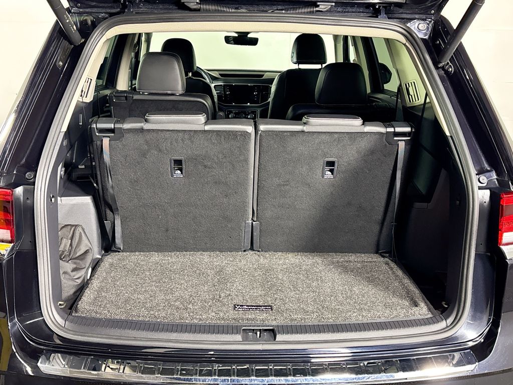 2023 Volkswagen Atlas 3.6L V6 SEL Premium R-Line