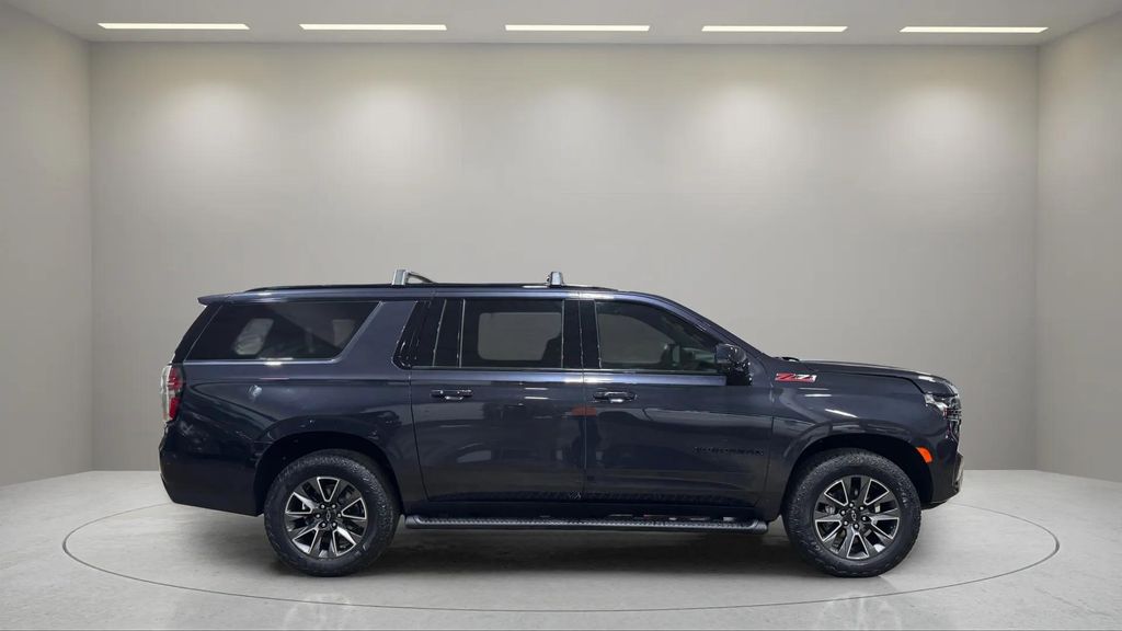 Used 2023 Dark Ash Metallic Chevrolet Z71 image 2