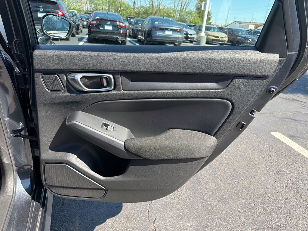 Thumbnail: 2023 Honda Civic - 22