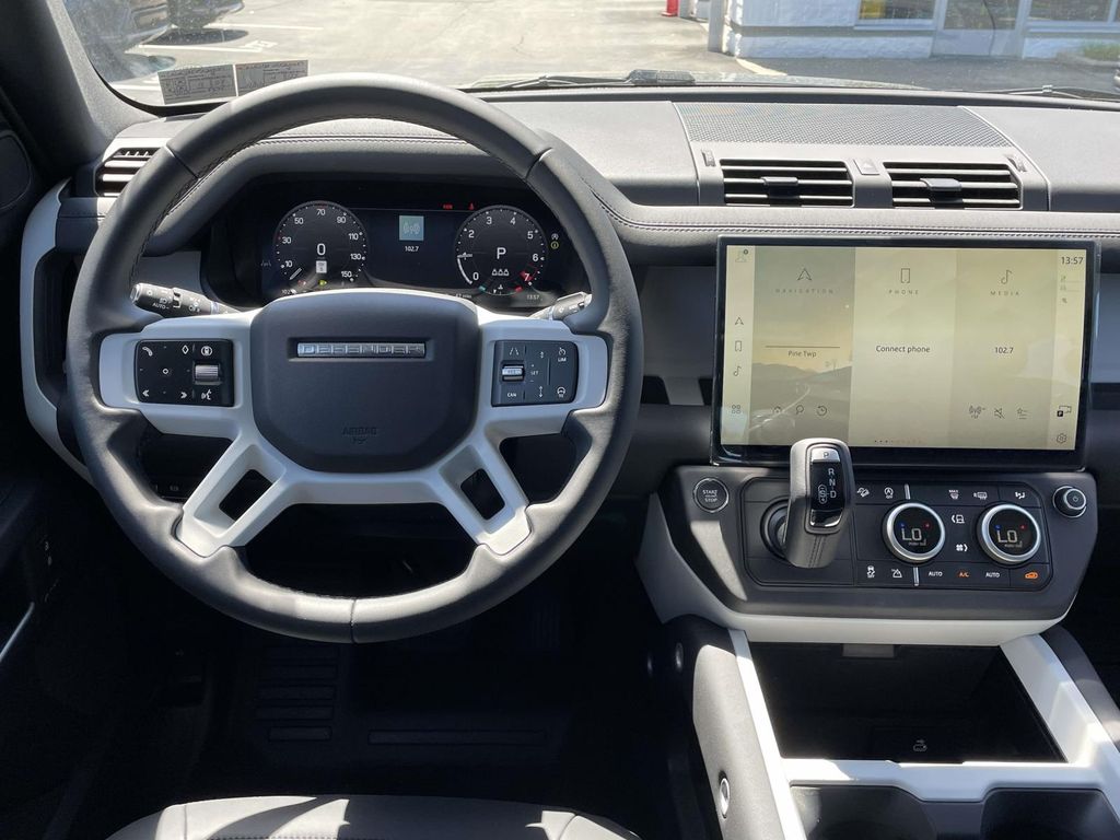 New 2026 Green Land Rover S image 23