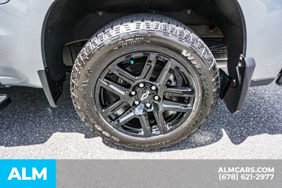 Used 2024 Gray Chevrolet RST image 18