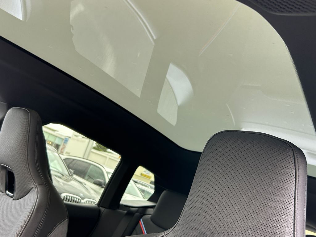 Thumbnail: 2026 BMW iX - 16