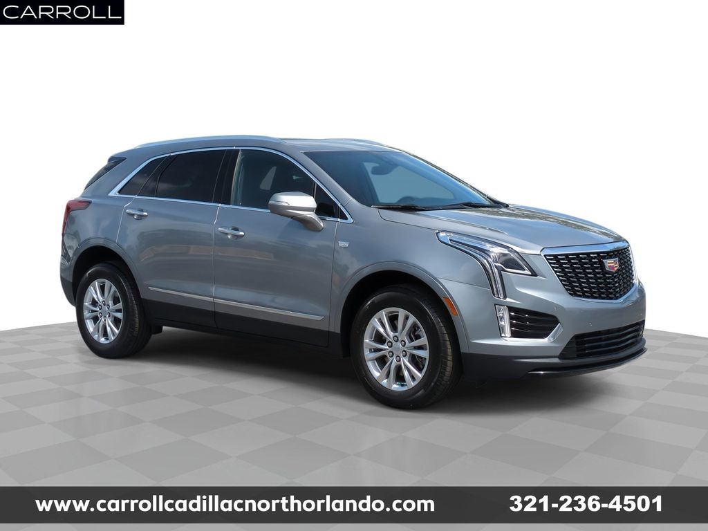 Argent Silver Metallic 2025 Cadillac XT5 Luxury FWD SUV / Crossover Front-Wheel Drive 9-Speed Automatic