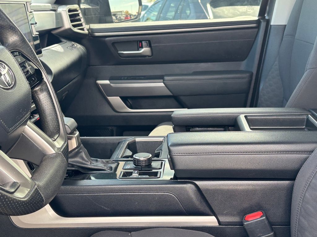 Used Car 2022 Toyota Tundra  Sr5 For Sale Under $50,000 In Austin, Texas