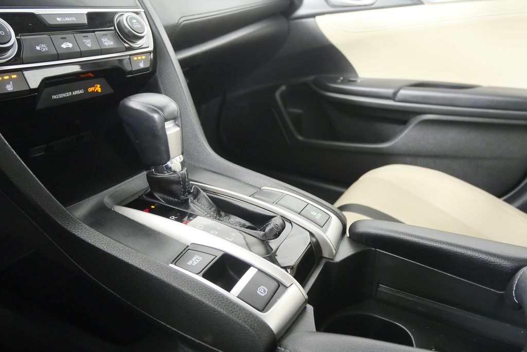 Thumbnail: 2017 Honda Civic - 25