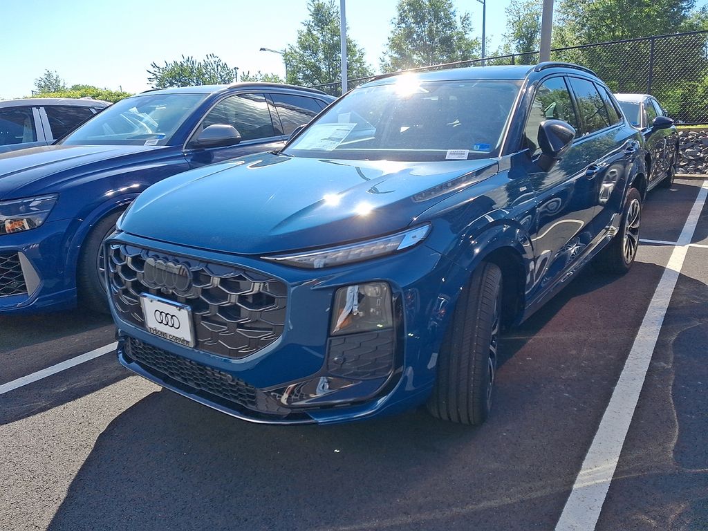 Thumbnail: 2026 Audi Q3 - 1