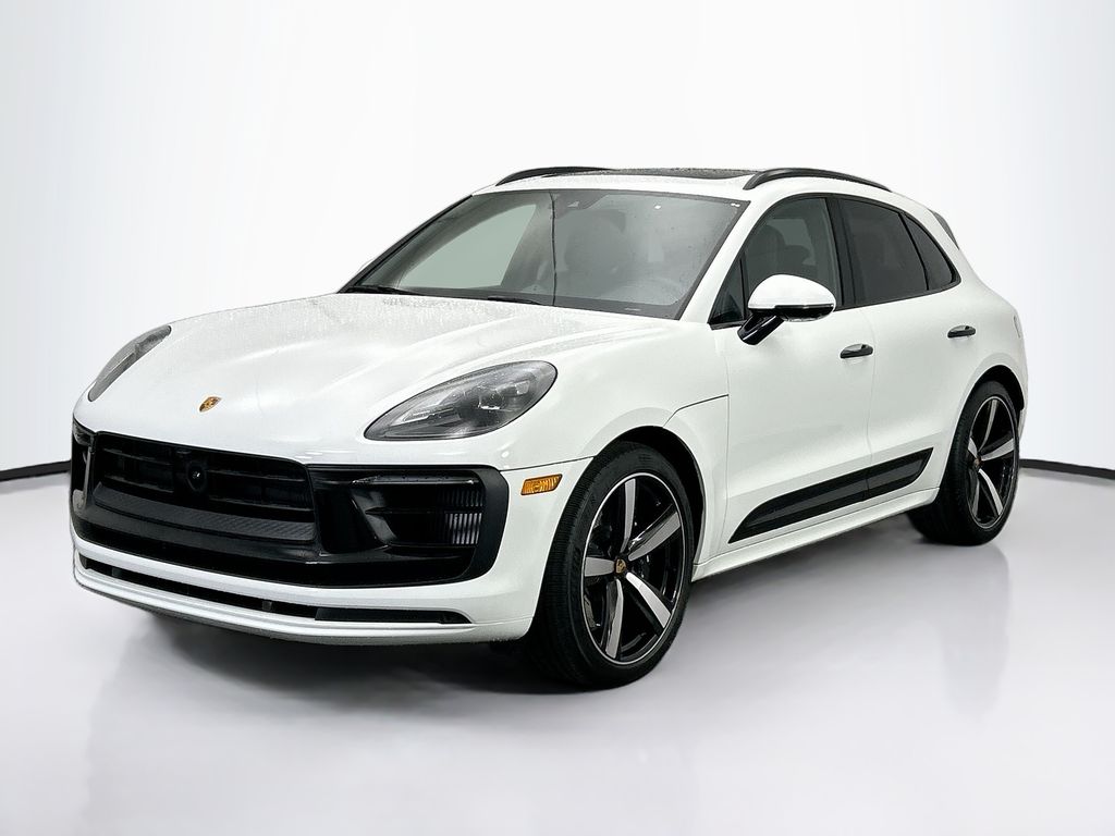 Thumbnail: 2026 Porsche Macan - 1
