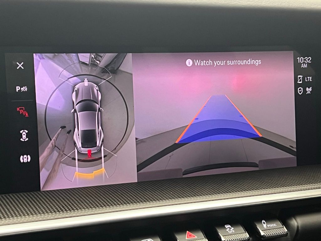 Thumbnail: 2024 Porsche 911 - 16